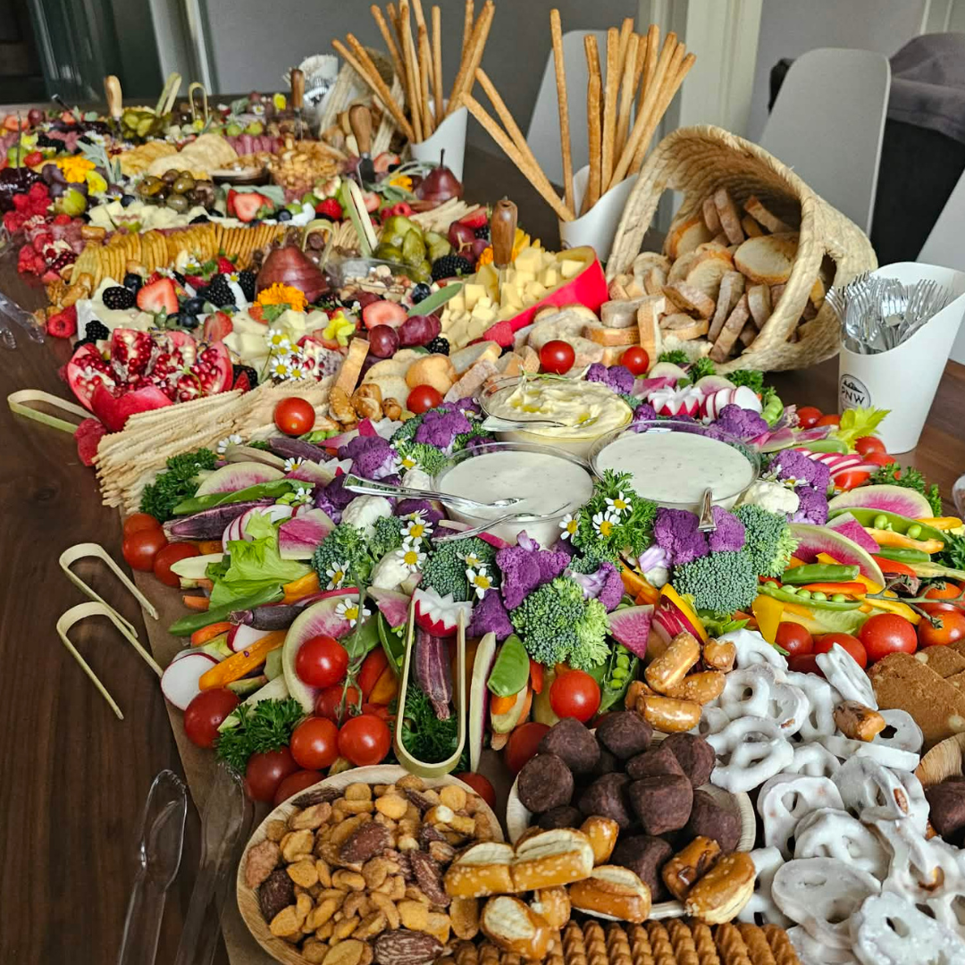 CUSTOM GRAZING TABLES