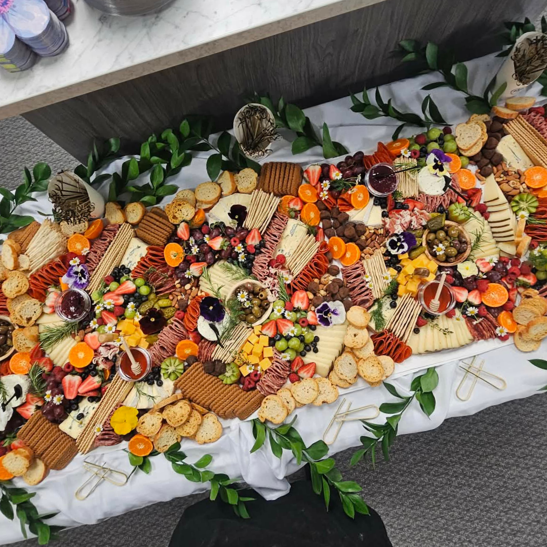 CHARCUTERIE GRAZING TABLES - LARGE