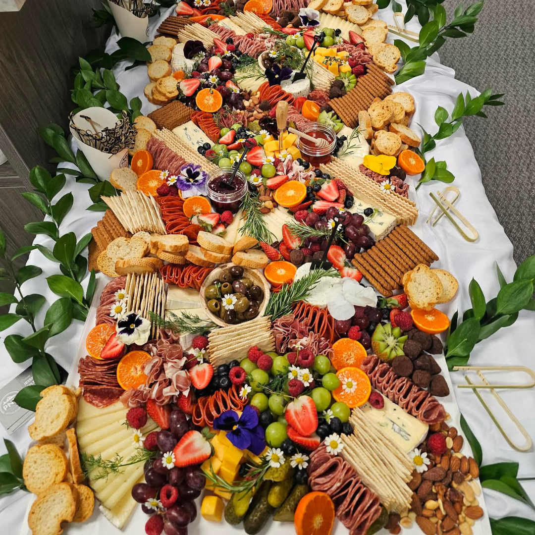CHARCUTERIE GRAZING TABLES - LARGE